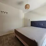 Recente 3 Etoiles Proche Plage, 6 Pers, - Fr-1-476-188 *