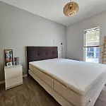 Recente 3 Etoiles Proche Plage, 6 Pers, - Fr-1-476-188 *